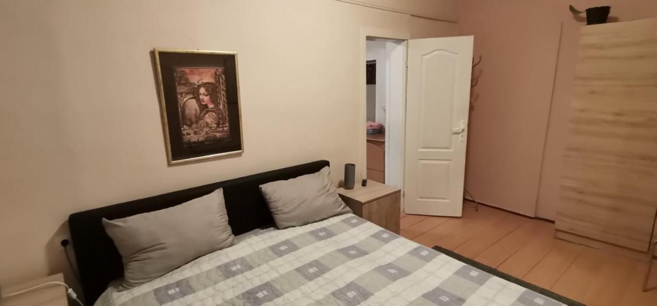 Krin Apartman 苏博蒂察 外观 照片